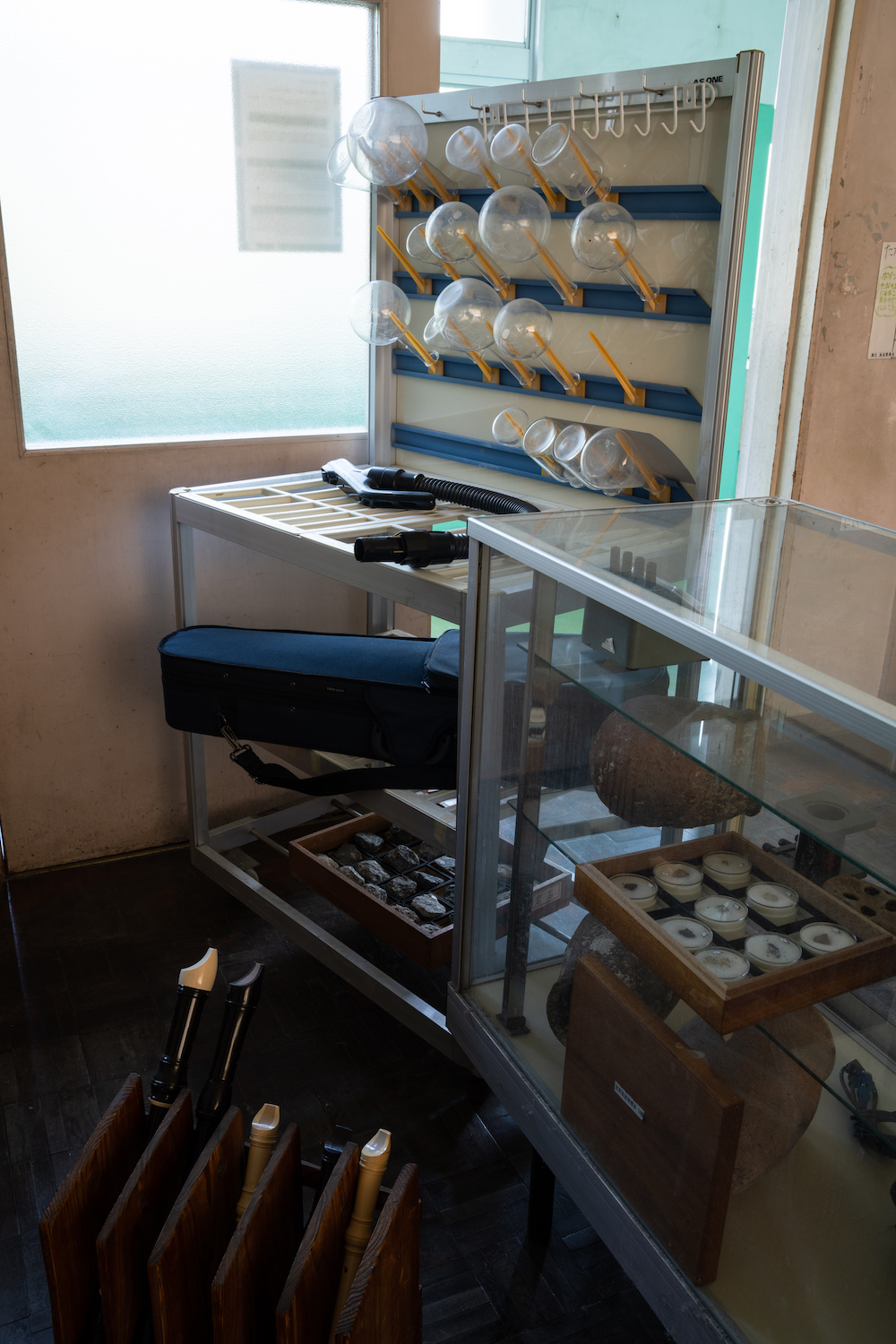 Each Day Begins with the Sunrising and ends with the Sunsetting