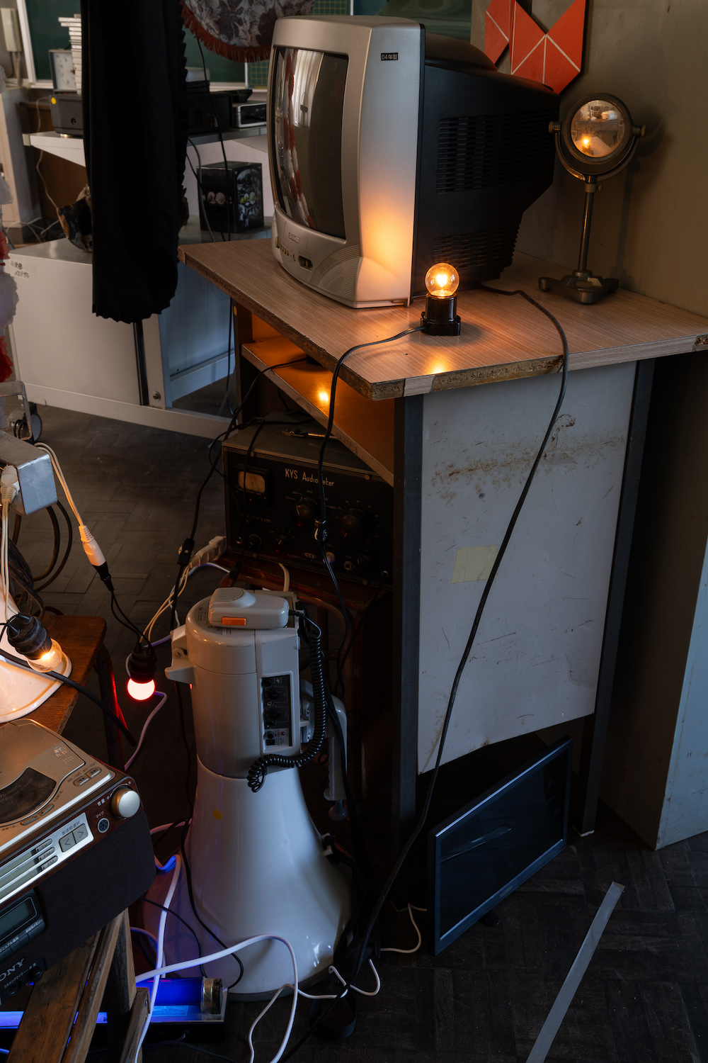 Each Day Begins with the Sunrising and ends with the Sunsetting